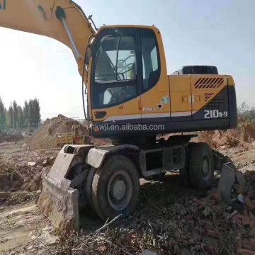 Used Hyundai 210W-9 Wheeled Excavator for Sale in Korea
