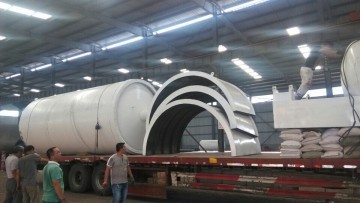 vertical cooling waste tire pyrolysis machine