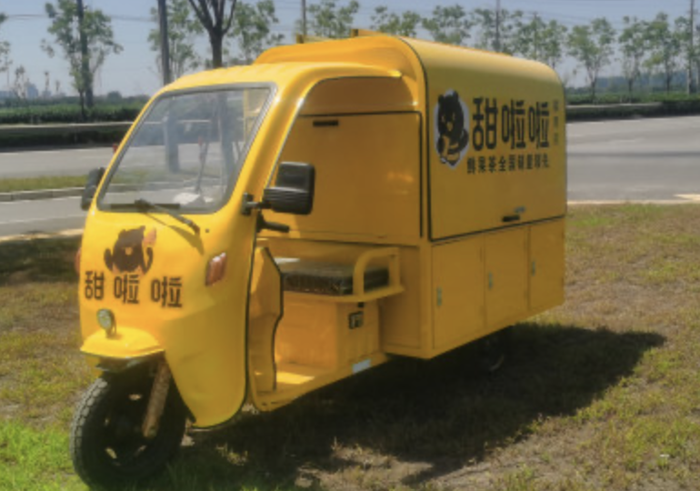 Stall food trucks can be customized