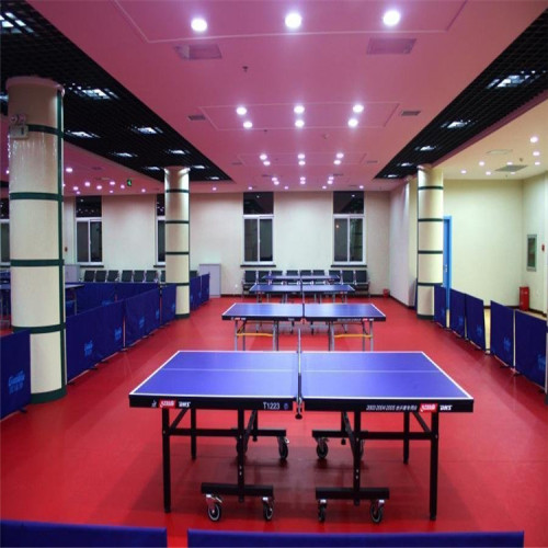 Lantai vinil warna merah ketebalan 7mm yang diluluskan oleh ITTF untuk dijual