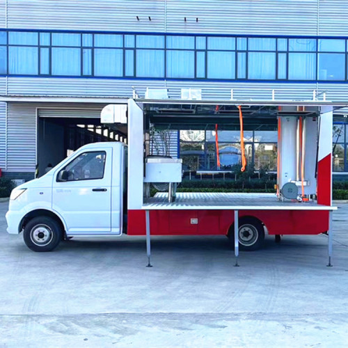 Ченг Ли маленький грузовик с едой