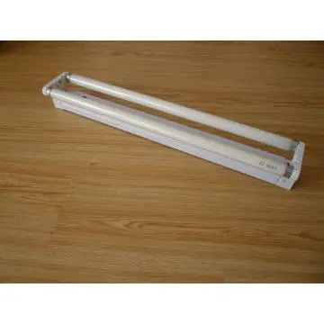 metal Fluorescent lighting fixture for T8 IP20