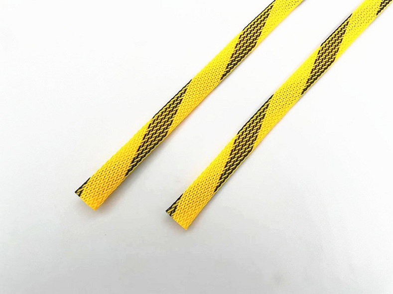 Custom braided sleeve for cable