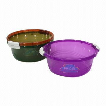 Plastic basin with anti-slip handles, different diameters and colors are available