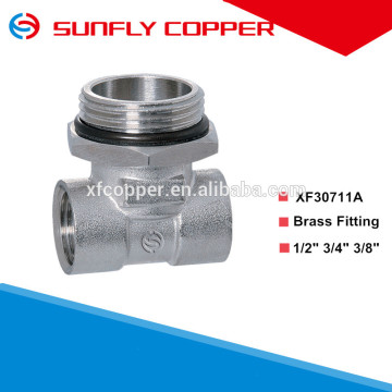 Brass pipe fittings