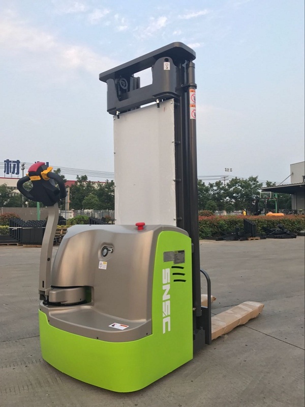 Stand Electric Stacker