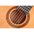 Chitarra classica a stringa top in nylon solido