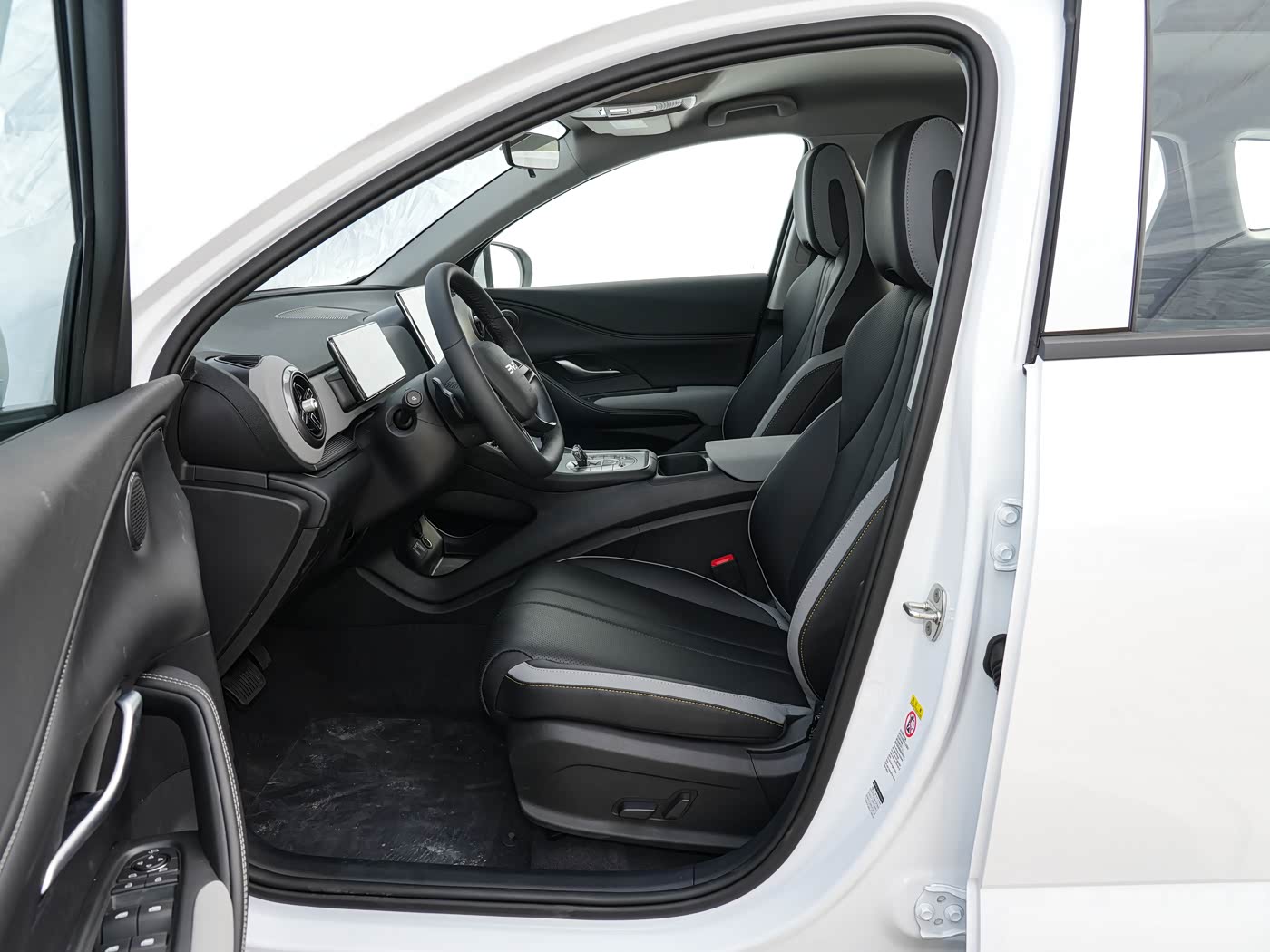 BYD Sealion 05 DM 2025 Smart Driving Edition DM