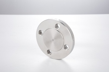 Flange cego de aço carbono A05