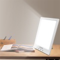 Suron Sunlight Lamp μιμείται το φυσικό φως της ημέρας