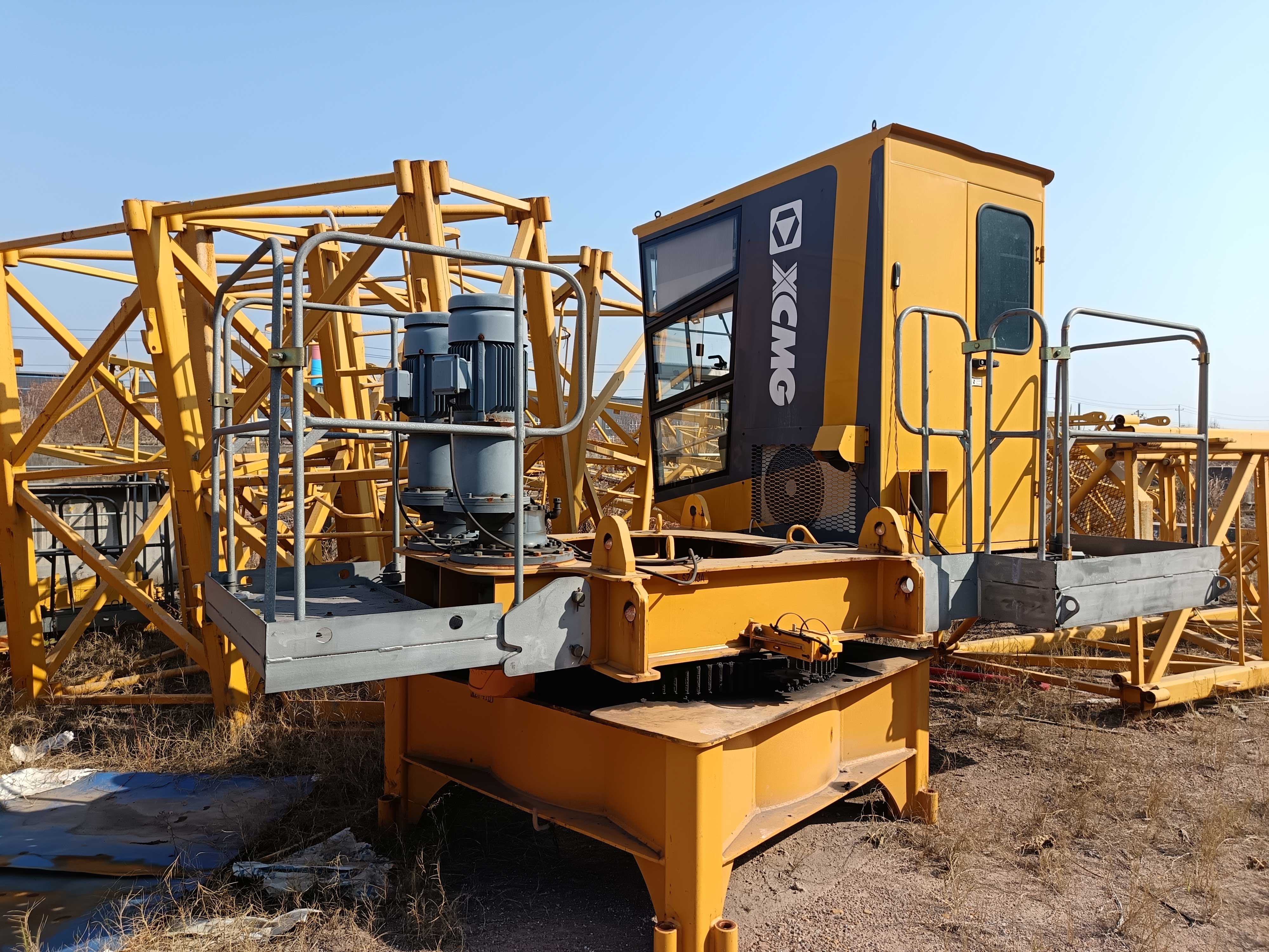 xcmg-used-tower-crane-structure-on-display xcmg-used-tower-crane-structure-on-display
