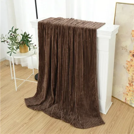 Amazon hot sell 2020 blanket 100% Polyester Jacquard cover fleece baby Solid color blanket cheap