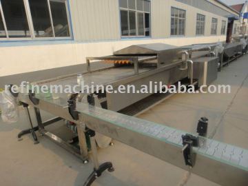 Chain plate conveyor/vegetable selecting conveyor