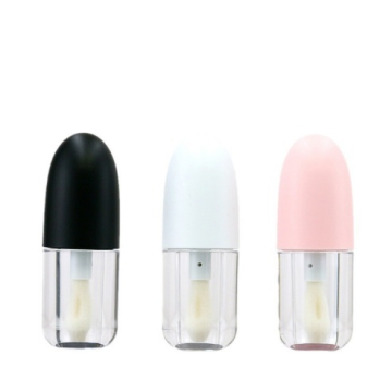 ব্রাশ প্লাগ সহ পিইটি লিপ গ্লস