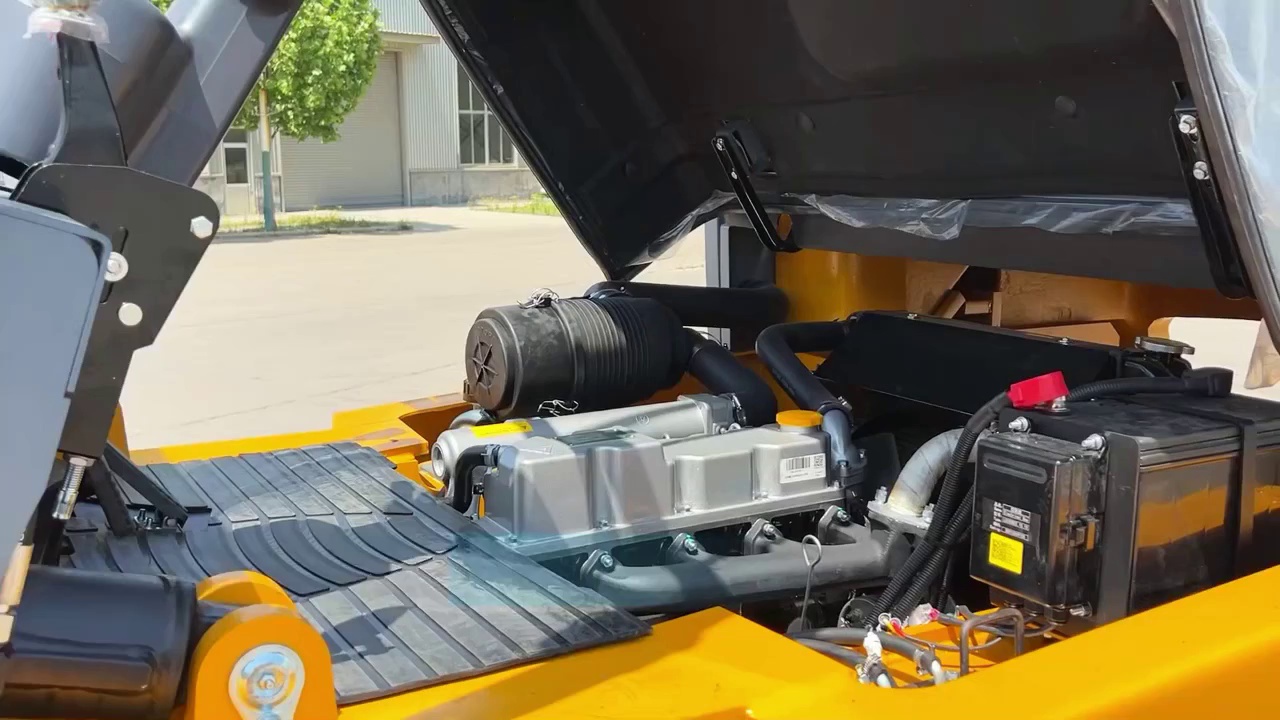 Heavy-Duty 4.0t-5.0t Diesel Forklift with Rotating Forks Attachment