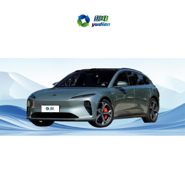 2024 NIO ET5: berlina elettrica cinese a trazione integrale con opzioni batteria da 75kWh, 100kWh e 150kWh