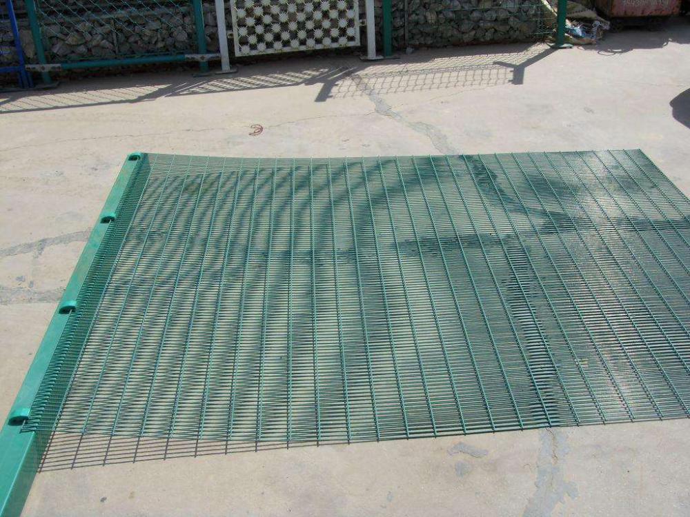 High Security 358 Mesh Fence