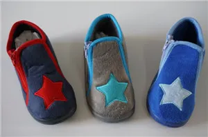 The boy's injection shoes with pentagram design