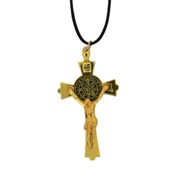 Metal Cross Pendant Necklace