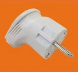 Вилка европейского стандарта с заземлением (P8054)