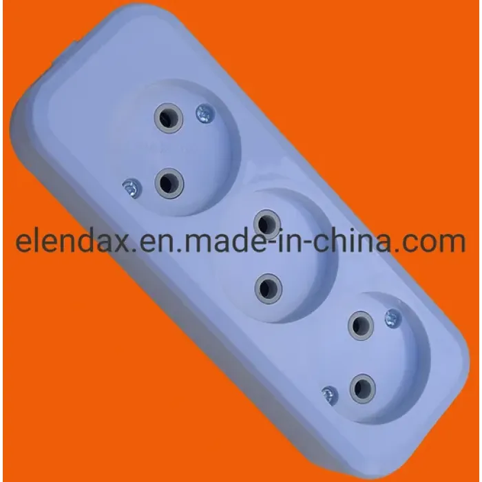 4-контактная удлинительная розетка европейского типа (E8004)