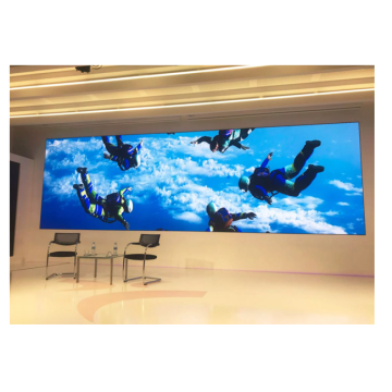 Highly Magnetic Flexible HD P1.53 P1.86 Indoor SMD Display Screen