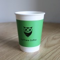 Copos de café isolados ecológicos de 10 onças com logotipo personalizado