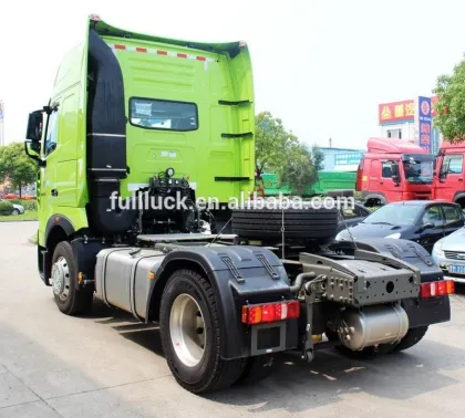 SINOTRUK T7H 4X2 400HP Engine Man Diesel Tractor Truck Head