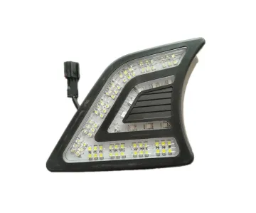 Auto Accessories LED Fog Light for Toyota Hilux Vigo Champ 2011 to 2014 DRL Spare Parts