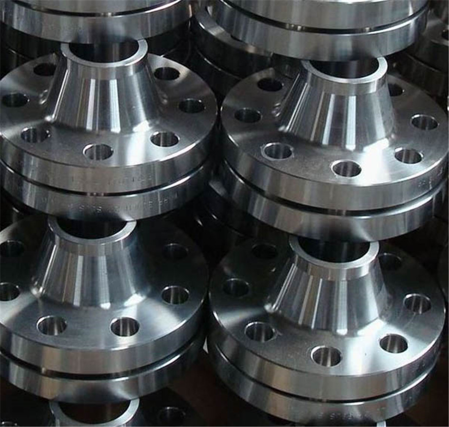 Flange WN de 6 polegadas CL600 em aço carbono