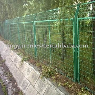 chain link fence wire mesh