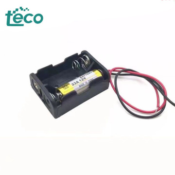 Czarny Odporny na wysoką temperaturę 2 x 12V 23A Wspornik baterii z przełącznikiem i drutem: Zwiększenie bezpieczeństwa i wydajności w zarządzaniu energią