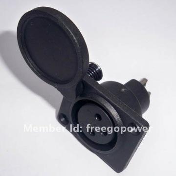 XLR female 3-pin connector