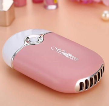 Professional Eyelash Fan: Rechargeable Handheld Mini Fan with Built-In Sponge for Seamless Eyelash Extension Application