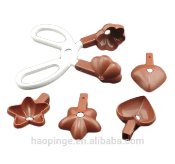 Heart flower shape polycarbonate chocolate Mold