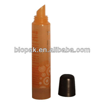 Empty lip gloss tube with applicator