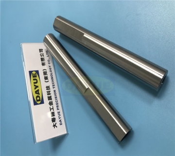 Precision grinding and machining of the shaft core