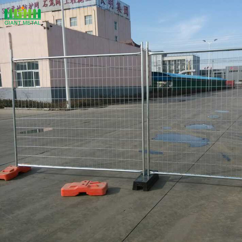 Galvanized Temporary fencing for security