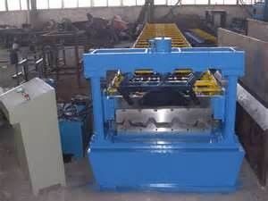High Speed Custom Low Noise Colored Steel Roller Shutter Forming Machine / Roll Forming Machinery