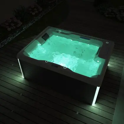Jacuzzi Hot Tub Spa Outdoor