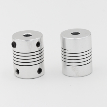 Aluminium Flexible Arbre couplage 10x5 mm pour le moteur pas à pas imprimante 3D et vis à billes