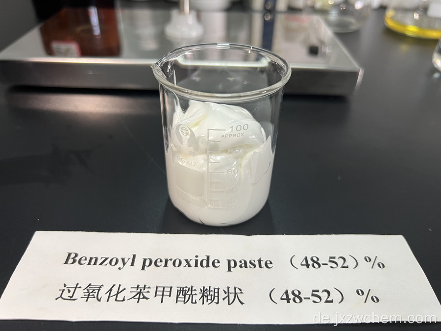 Aktivierung von Benzoylperoxidpaste