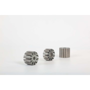 サーボ60モーターコアをフィーチャーした革新的なブラシレスファン