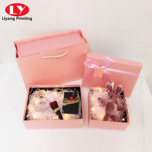 Cosmetic Skin Care Set Gift Box with Ribbon