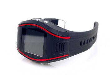 Quad Band Child Wrist Watch Gps Tracker For Elderly , Lone Workers