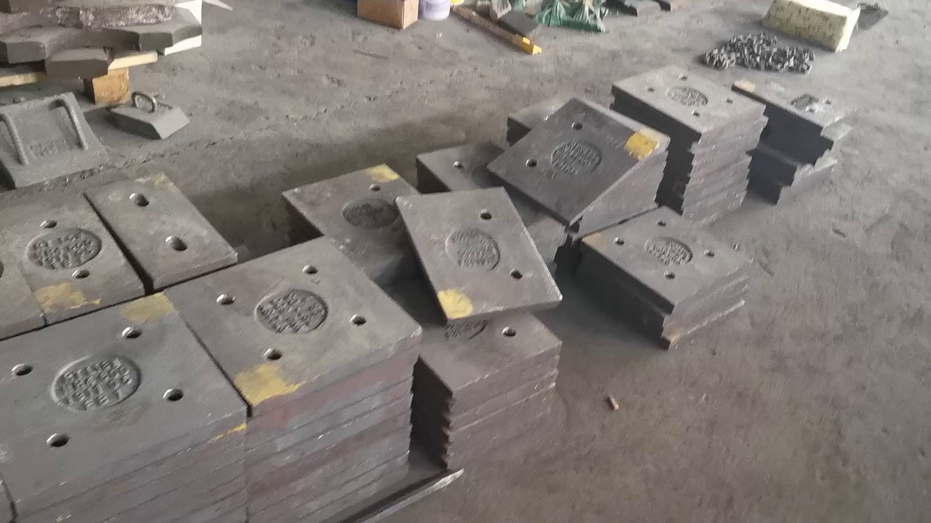 HP300 Mantle Bowl Liner Cone Crusher Wear Parts