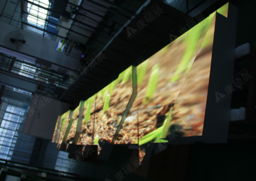 P6 Indoor Triangular LED Display