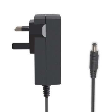 Adaptador de potencia de 9 voltios de 2 amperios