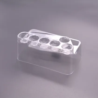Inner cover of medical plastic box
