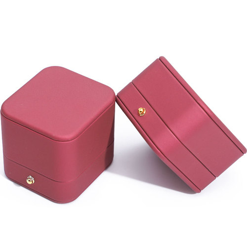 Luxury Red PU Leather Jewelry Box Packaging
